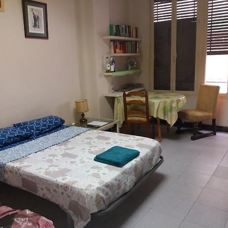 Room Star Аликанте Экстерьер фото