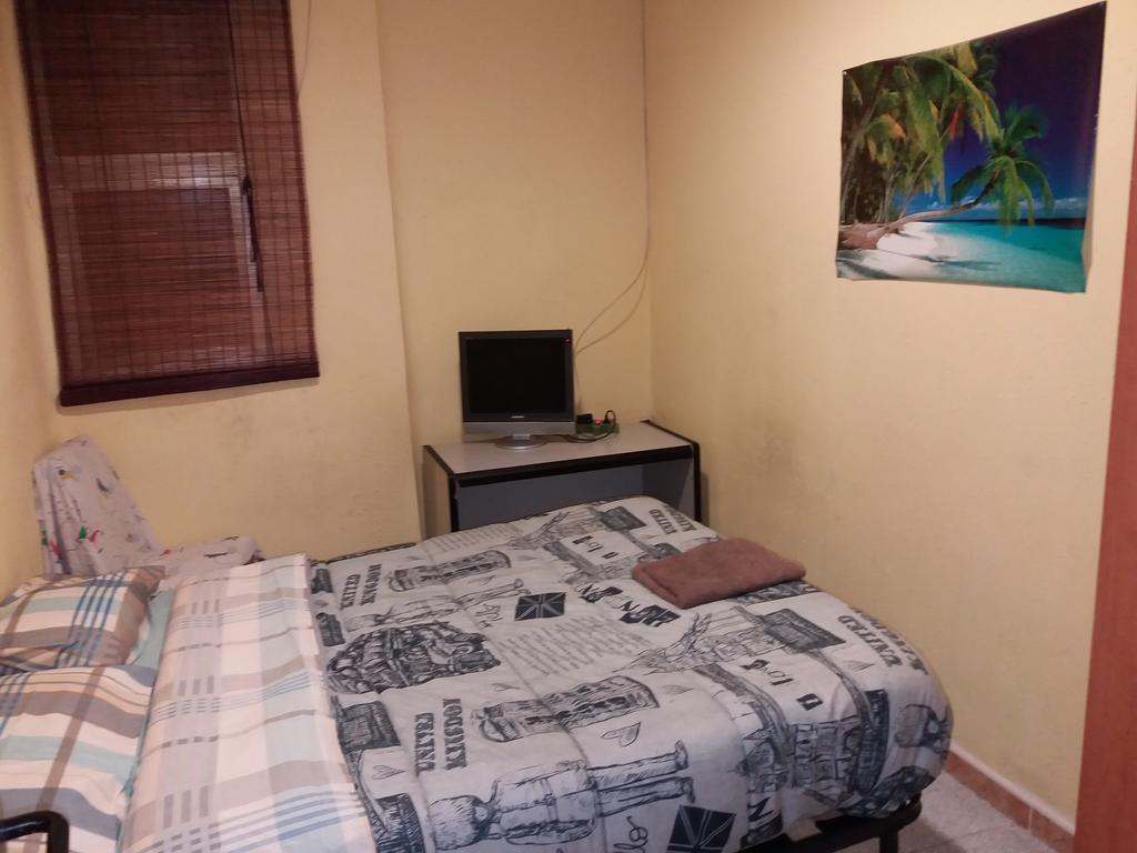 Room Star Аликанте Экстерьер фото